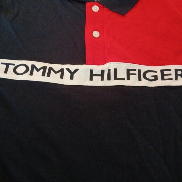 Tommy Hilfiger Button Shirt - Picture 2 of 3